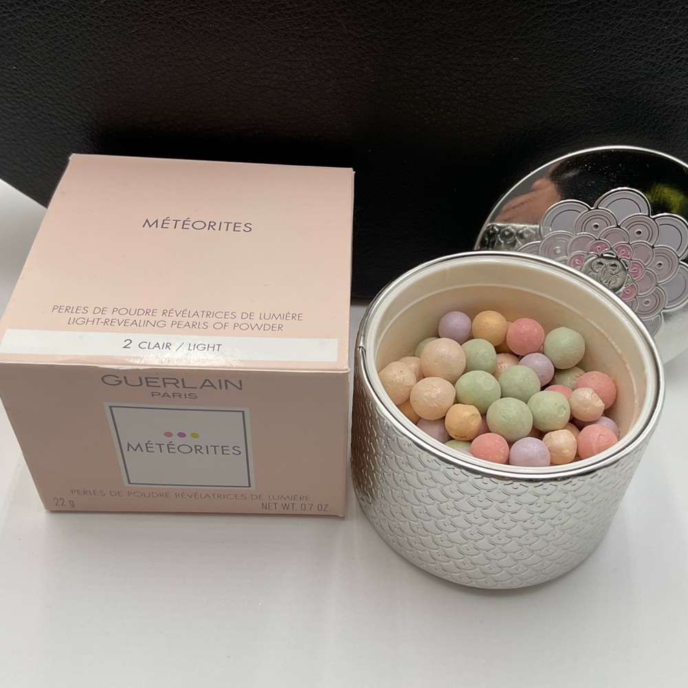 💕HOST PICK💕 Guerlain Light Reflecting Pearls of Powder 2 Clair/Light BNIB & Rare - Picture 11 of 16